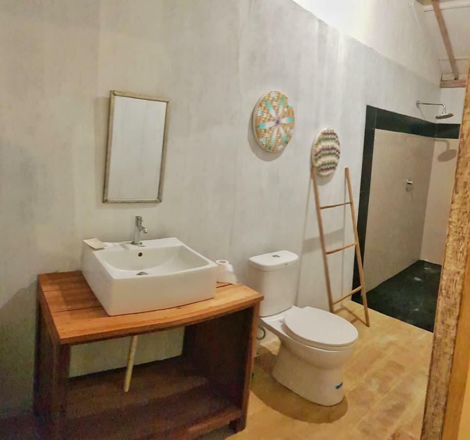 Kayu Cottage Gili Trawangan Eksteriør billede
